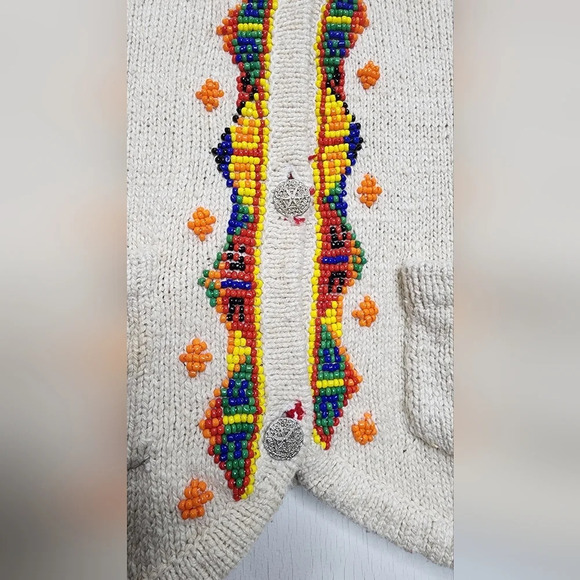 Vintage I.V.Y. Sweater Vest Rainbow Beading Cream V Neck Button Up Size M - Picture 8 of 11